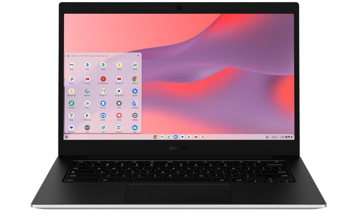 Samsung 14 inch Galaxy Chromebook Go Laptop